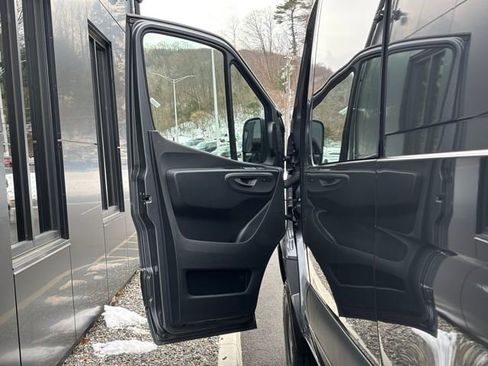 Certified 2024 Mercedes-Benz Sprinter 144 Cargo image 20