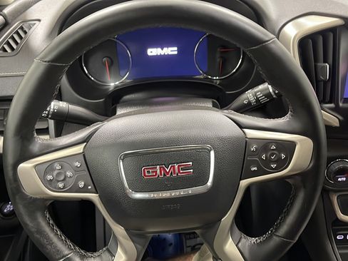 Used 2023 GMC Terrain Denali w/ LPO, Floor Liner Package AWD/4WD image 4