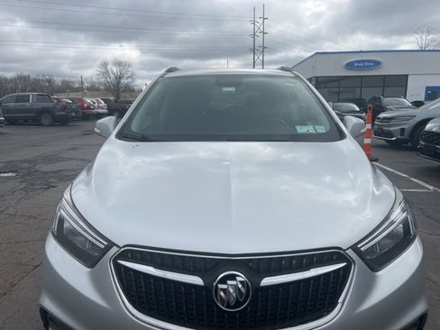 Used 2019 Buick Encore Preferred image 3