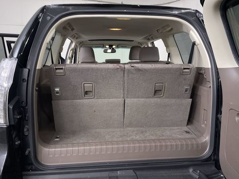 Used 2019 Lexus GX 460 Premium AWD/4WD image 24