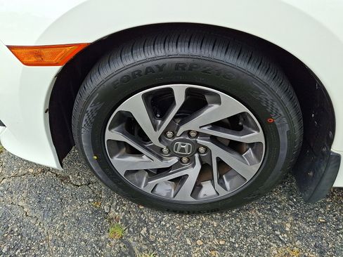 Used 2017 Honda Civic EX image 28