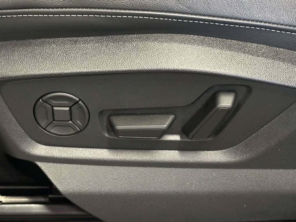 Used 2026 Audi Q8 Premium Plus AWD/4WD image 21