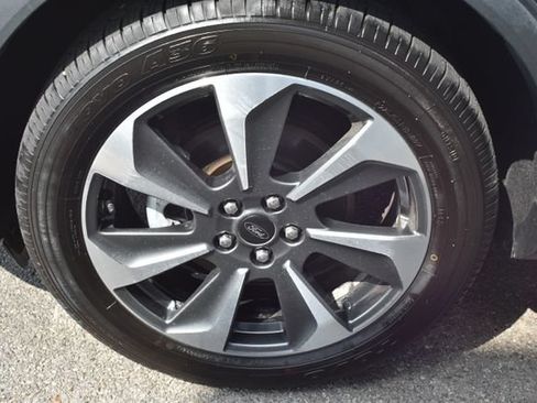 Used 2023 Ford Escape Platinum AWD/4WD image 49