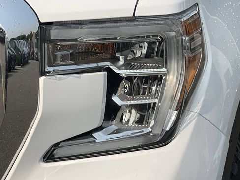 Used 2020 GMC Sierra 1500 4x4 Double Cab w/ Fleet Convenience Package image 14