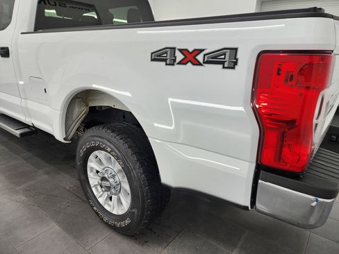 Used 2022 Ford F250 XL w/ STX Appearance Package image 27