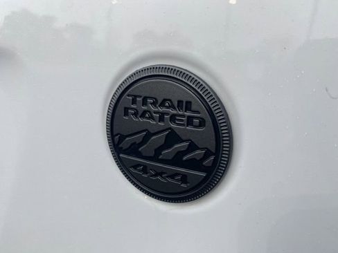 Used 2023 Jeep Wrangler Willys image 33