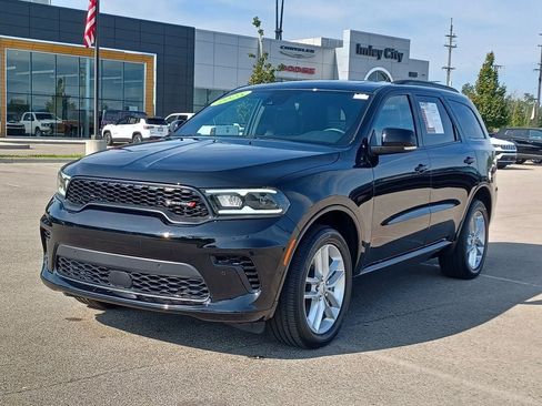 Used 2025 Dodge Durango GT AWD/4WD image 2