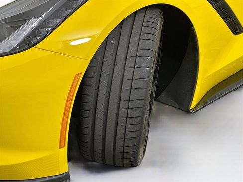 Used 2014 Chevrolet Corvette Stingray Coupe w/ 2LT Preferred Equipment Group image 23