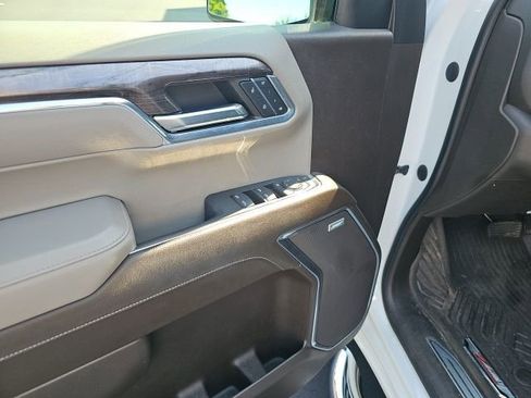 Used 2024 Chevrolet Silverado 1500 LTZ image 15