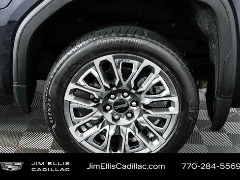 Used 2023 GMC Sierra 1500 Denali Ultimate AWD/4WD image 37