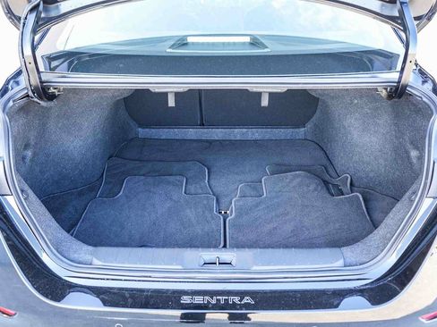 Used 2025 Nissan Sentra SV w/ Trunk Package FWD image 25