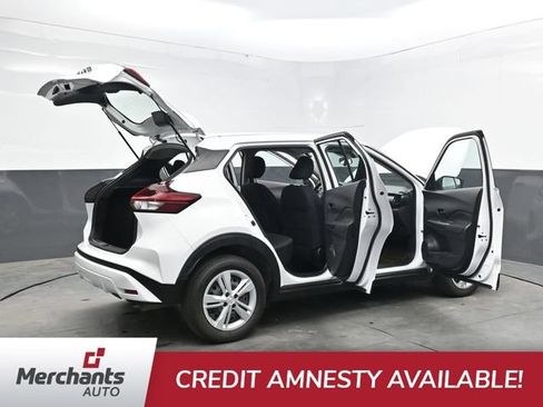 Used 2024 Nissan Kicks S FWD image 47