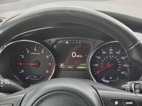 Used 2018 Kia Sedona SX image 21