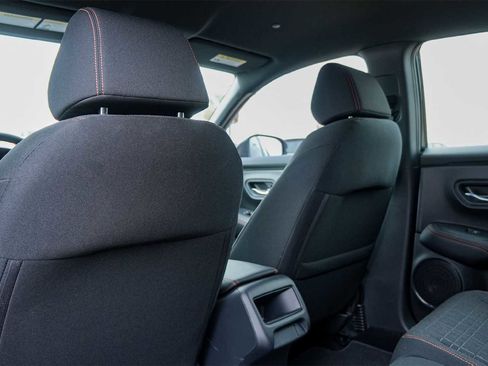 Used 2026 Honda HR-V Sport image 12