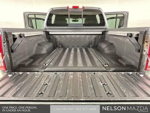 Used 2016 Nissan Frontier SV w/ SV Value Truck Package image 13