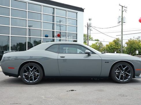 Used 2023 Dodge Challenger R/T w/ Blacktop Package RWD image 4