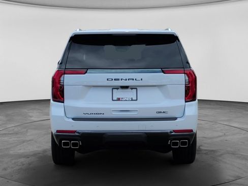New 2026 GMC Yukon Denali Ultimate AWD/4WD image 7