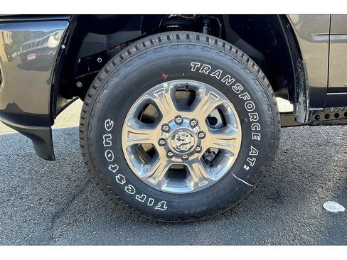 New 2025 RAM 3500 Big Horn image 12