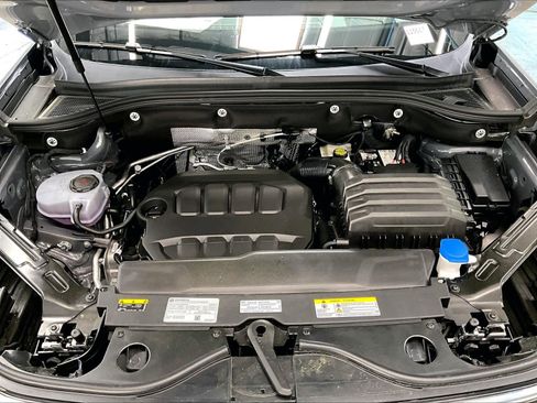 New 2026 Volkswagen Atlas Cross Sport SEL R-Line AWD/4WD image 13