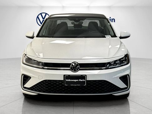 New 2025 Volkswagen Jetta SE image 8