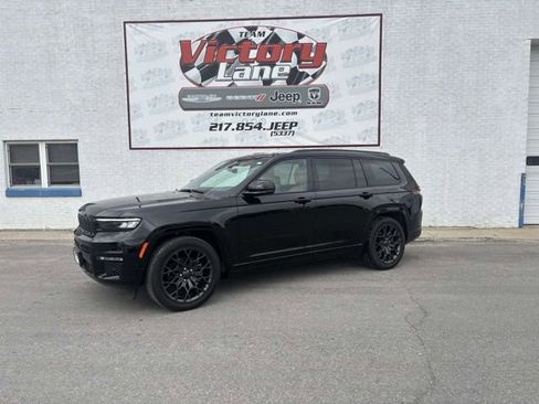 Used 2024 Jeep Grand Cherokee L Summit w/ High Altitude Package AWD/4WD image 1