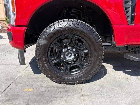 Used 2023 Ford F350 XLT w/ XLT Premium Package AWD/4WD image 25