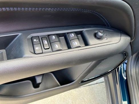 New 2026 Jeep Compass Latitude AWD/4WD image 10