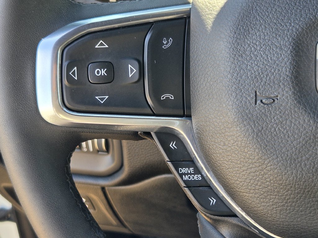 Used 2026 RAM 1500 Laramie AWD/4WD image 22