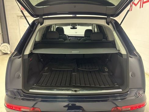Used 2023 Audi Q7 3.0T Premium Plus AWD/4WD image 31