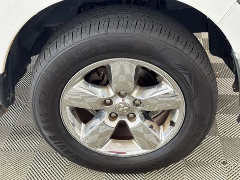 Used 2019 RAM 1500 Big Horn image 12