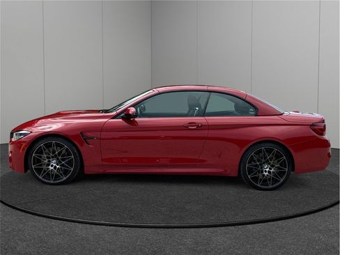 Used 2020 BMW M4 Convertible w/ Competition Package RWD image 5