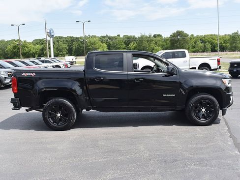 Used 2020 Chevrolet Colorado LT w/ Luxury Package AWD/4WD image 13