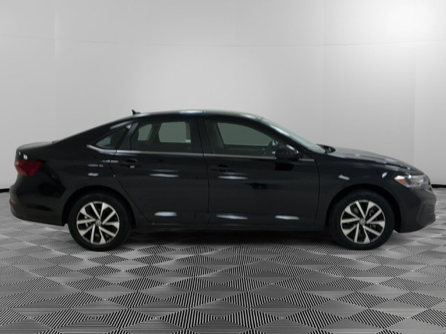Used 2024 Volkswagen Jetta S FWD image 6