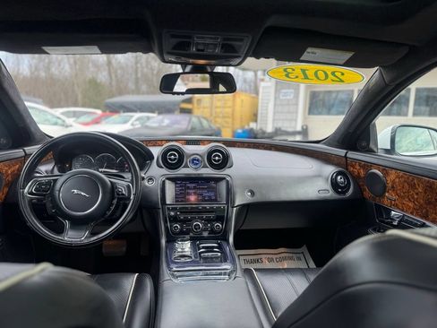 Used 2013 Jaguar XJ AWD image 26