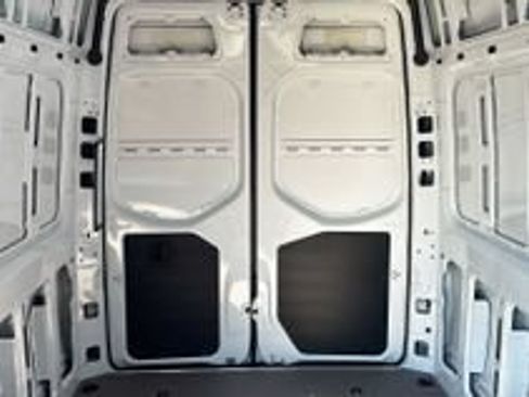 New 2025 Mercedes-Benz eSprinter 170 Cargo image 8