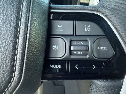 New 2025 Toyota Tundra Platinum RWD image 30