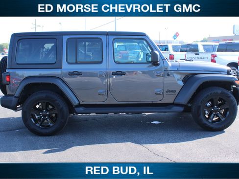 Used 2022 Jeep Wrangler Unlimited Sport AWD/4WD image 2