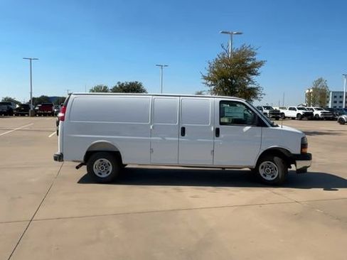 New 2025 GMC Savana 2500 Work Van w/ Driver Convenience Package image 6