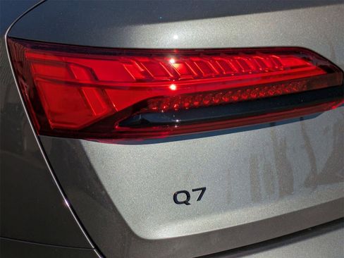New 2026 Audi Q7 3.0T Premium Plus image 14