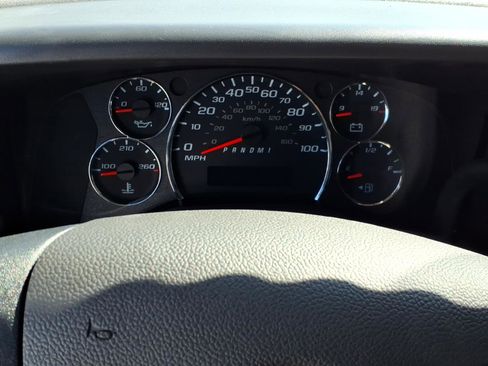New 2025 GMC Savana 2500 w/ Driver Convenience Package RWD image 13