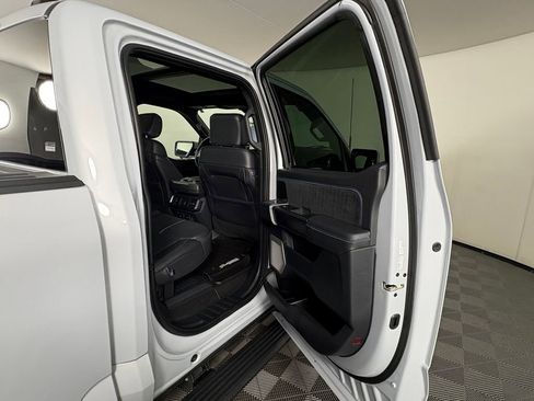 Certified 2025 Ford F150 Platinum w/ Equipment Group 702A High AWD/4WD image 35
