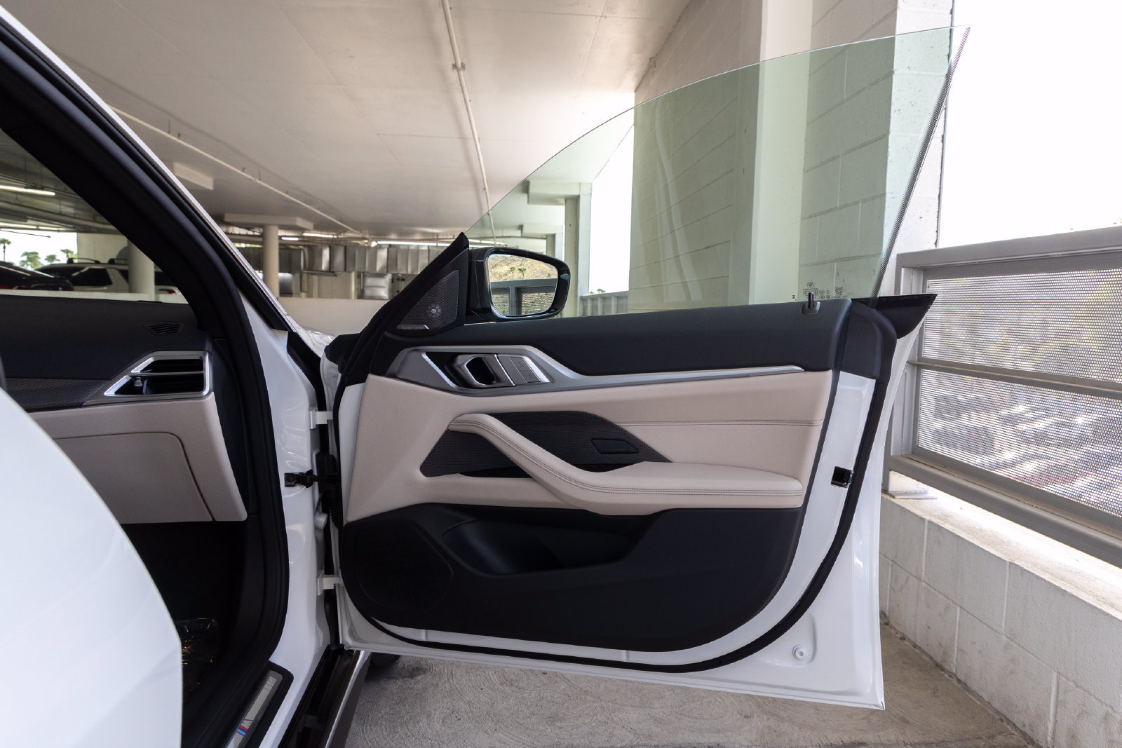 New 2026 BMW i4 eDrive40 w/ M Sport Package RWD image 27