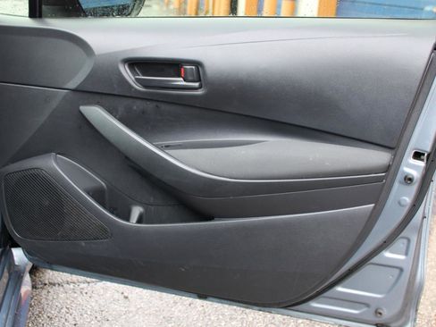 Used 2022 Toyota Corolla LE FWD image 43