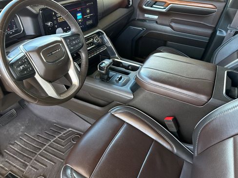 Used 2023 GMC Sierra 1500 Denali w/ Technology Package image 11