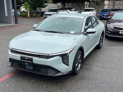 Certified 2025 Kia K4
