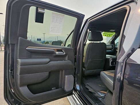Certified 2022 Chevrolet Silverado 1500 High Country w/ Technology Package AWD/4WD image 27