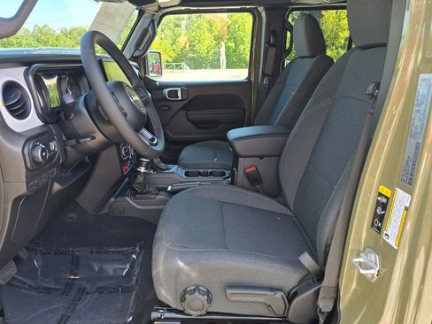 New 2025 Jeep Wrangler Unlimited Sport AWD/4WD image 4