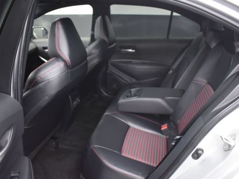 Used 2025 Toyota Corolla XSE FWD image 12