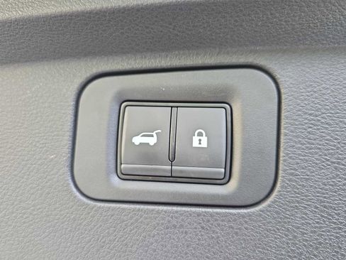 Certified 2025 INFINITI QX80 Sensory image 29