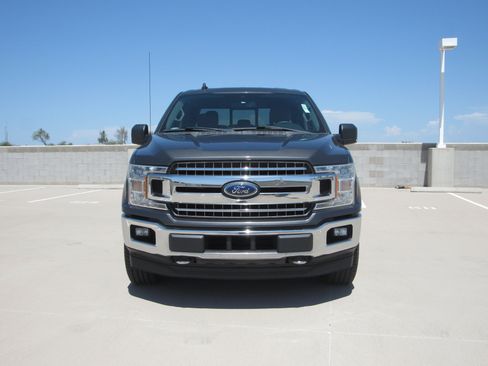Used 2019 Ford F150 XLT w/ Equipment Group 302A Luxury AWD/4WD image 3